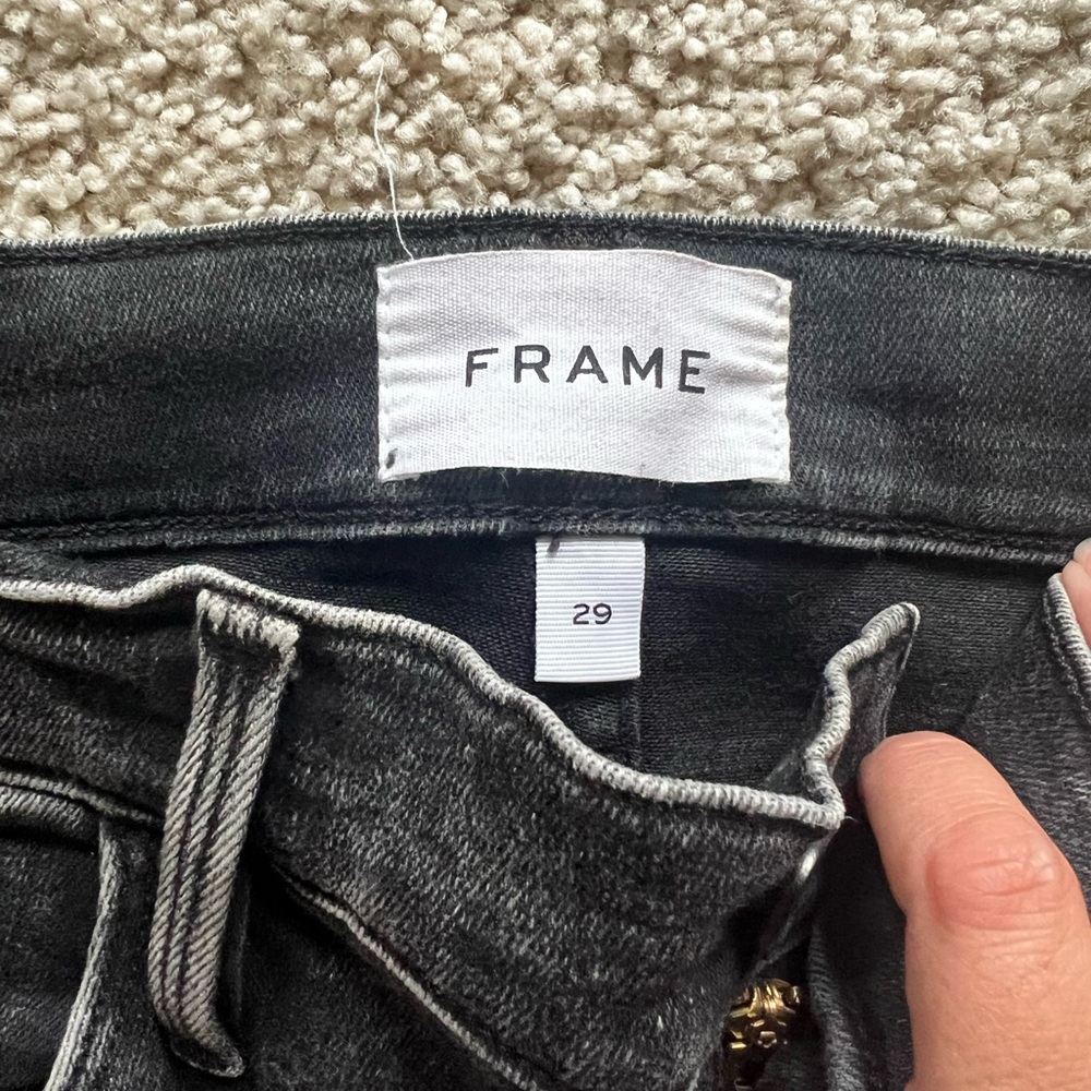 FRAME Ali High Rise Cigarette Jeans - Picture 3 of 5